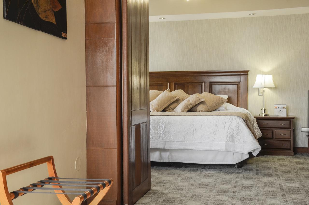 Gran Hotel Toloma Cochabamba Buitenkant foto